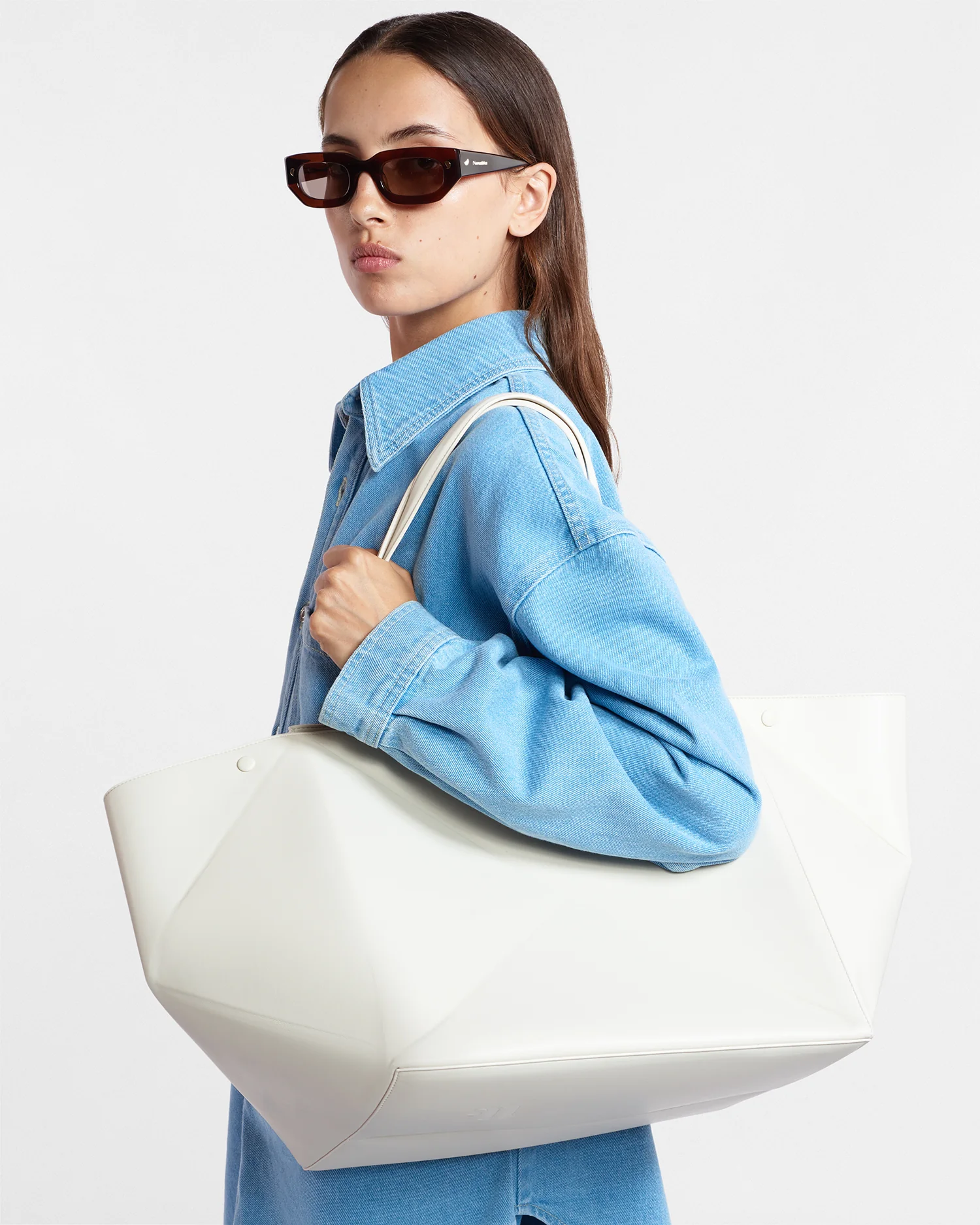 Origami Tote Large - Alt-Nappa tote - Off White - Image 8