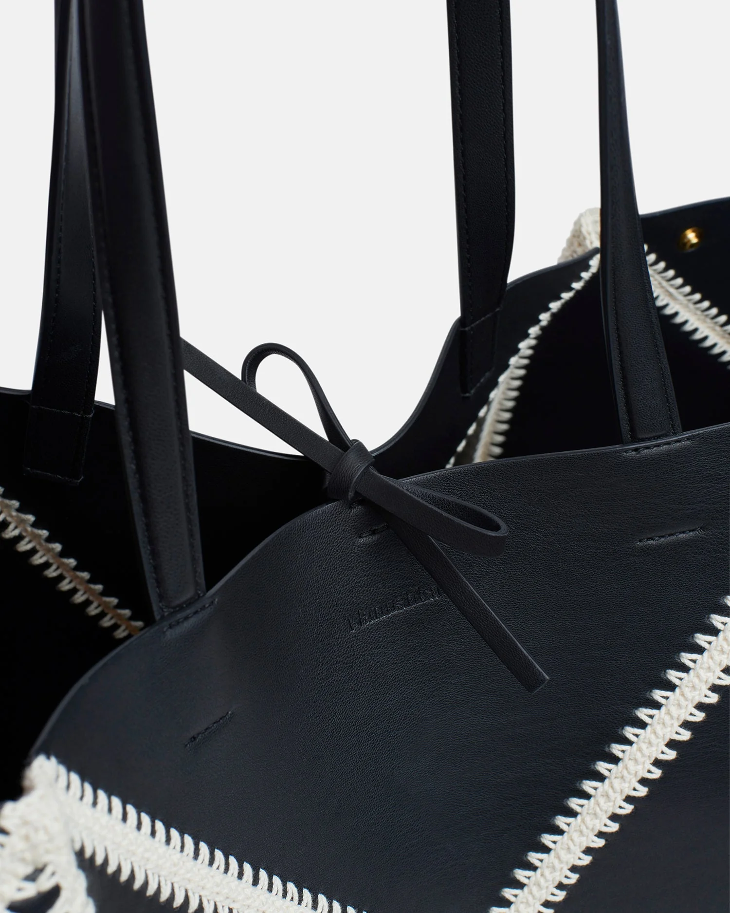 Origami Tote - Alt-Nappa crochet tote - Black/Crème - Image 5