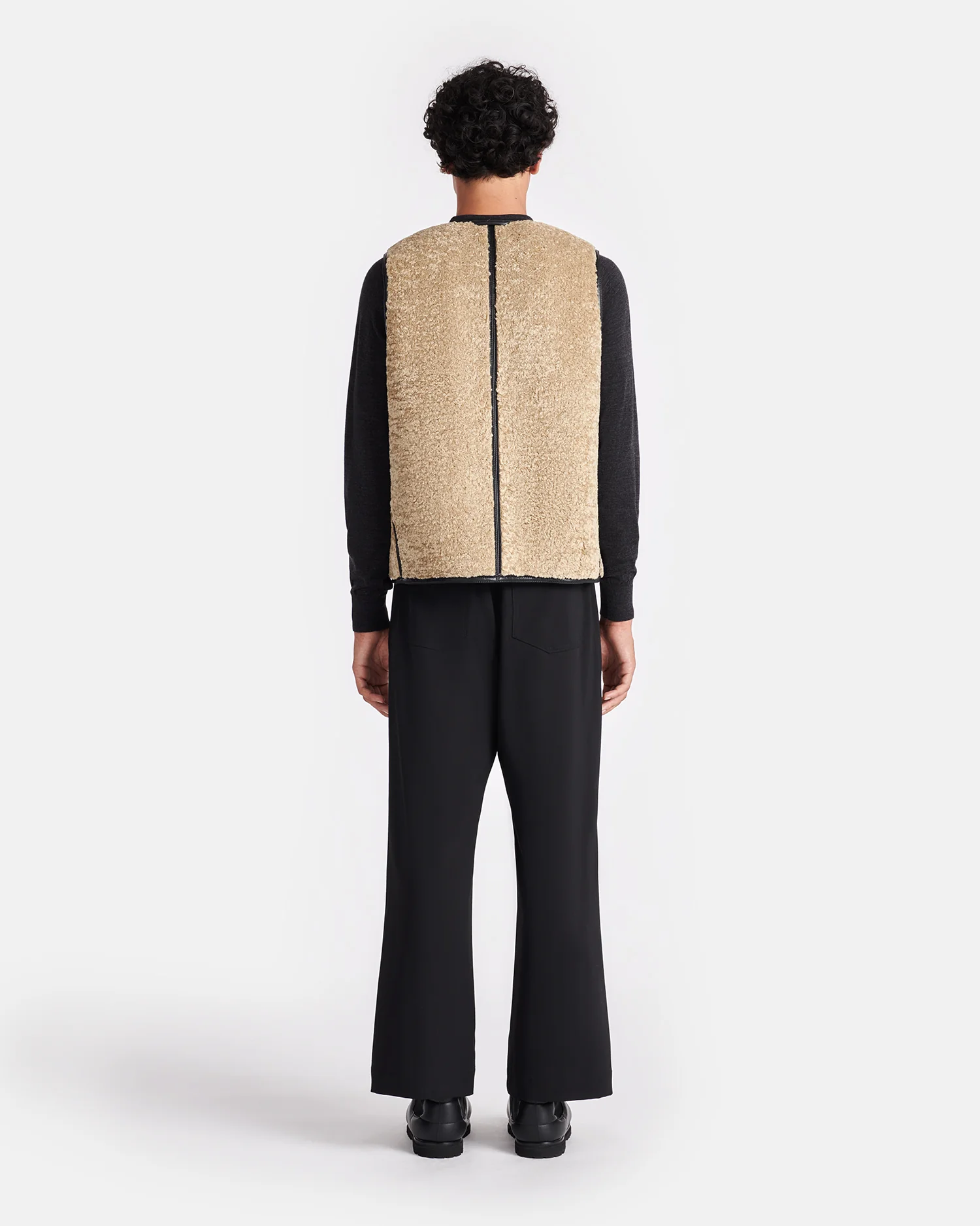 Leevi - Reversible vest - Cornstalk/Black - Image 9