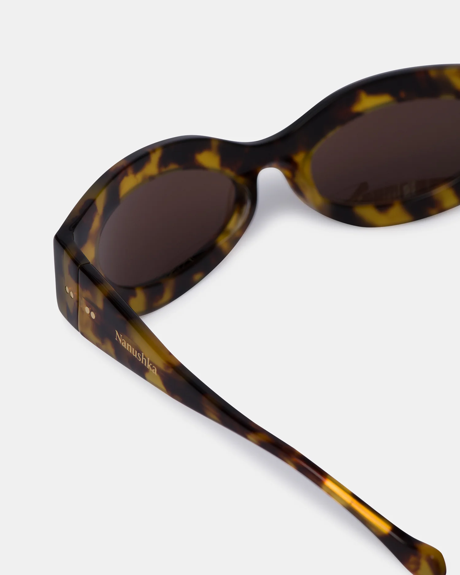 Trysta - Bioplastic sunglasses - Dark Amber - Image 3