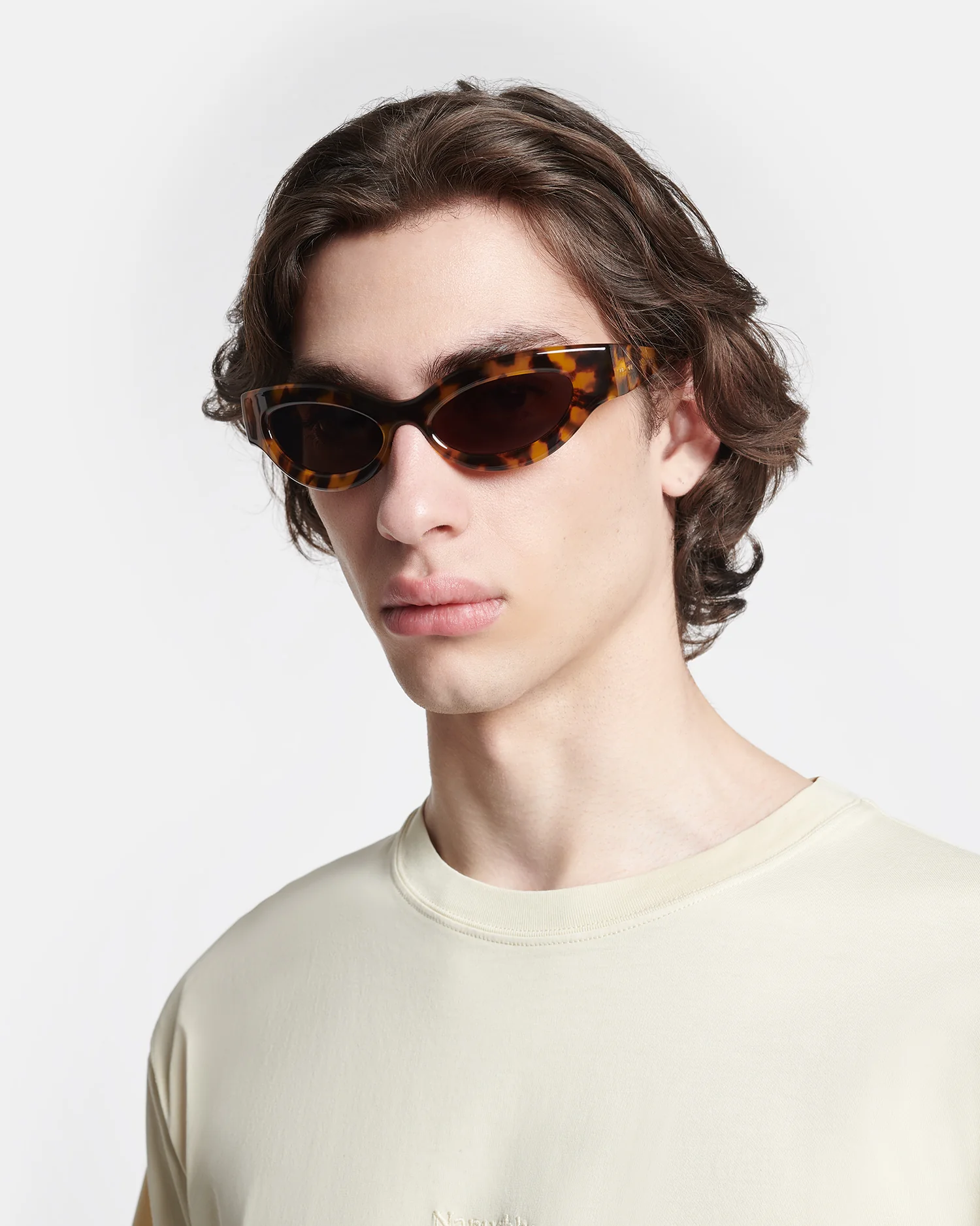 Trysta - Bioplastic sunglasses - Dark Amber - Image 5