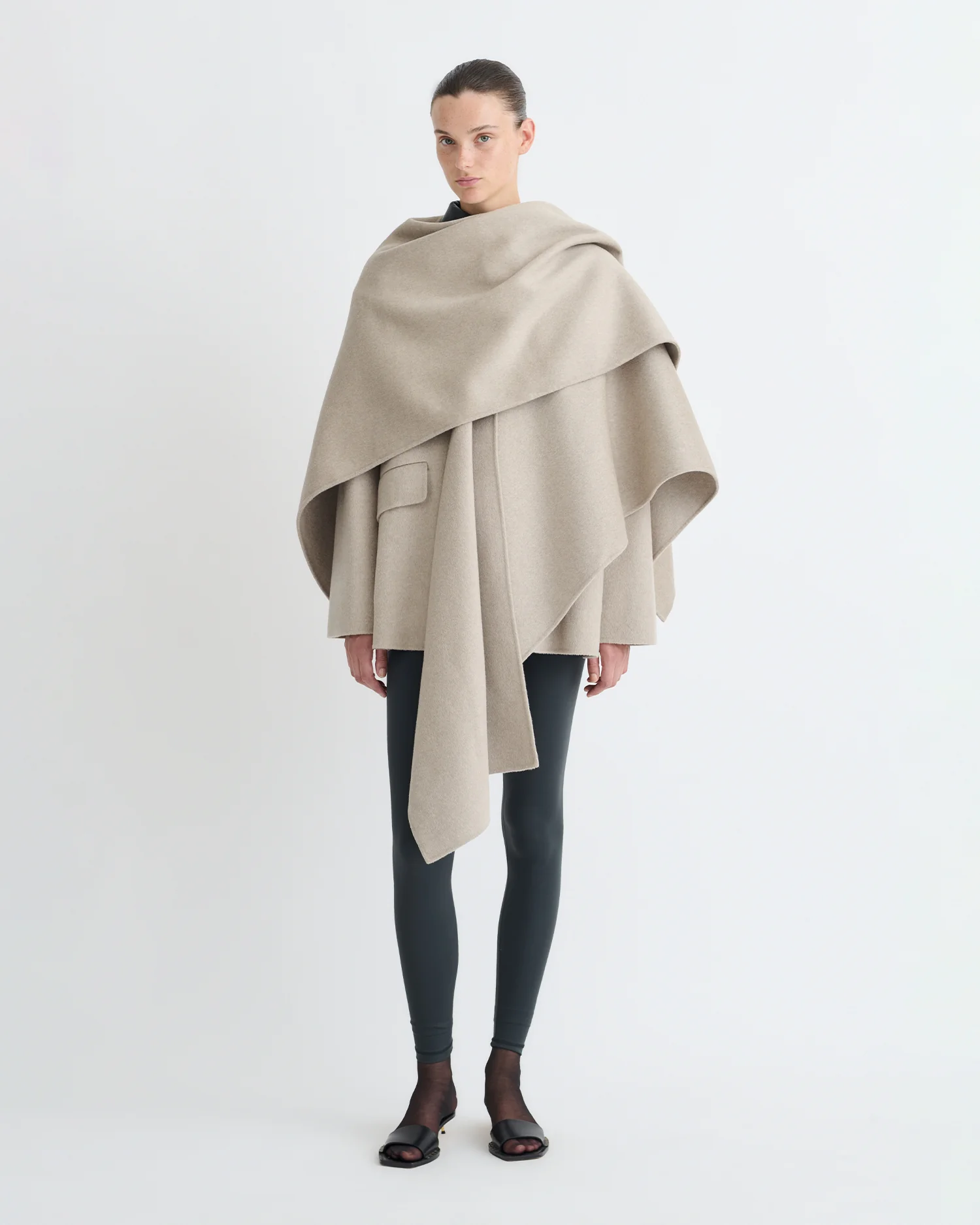 Kamin - Scarf - Stone - Image 2