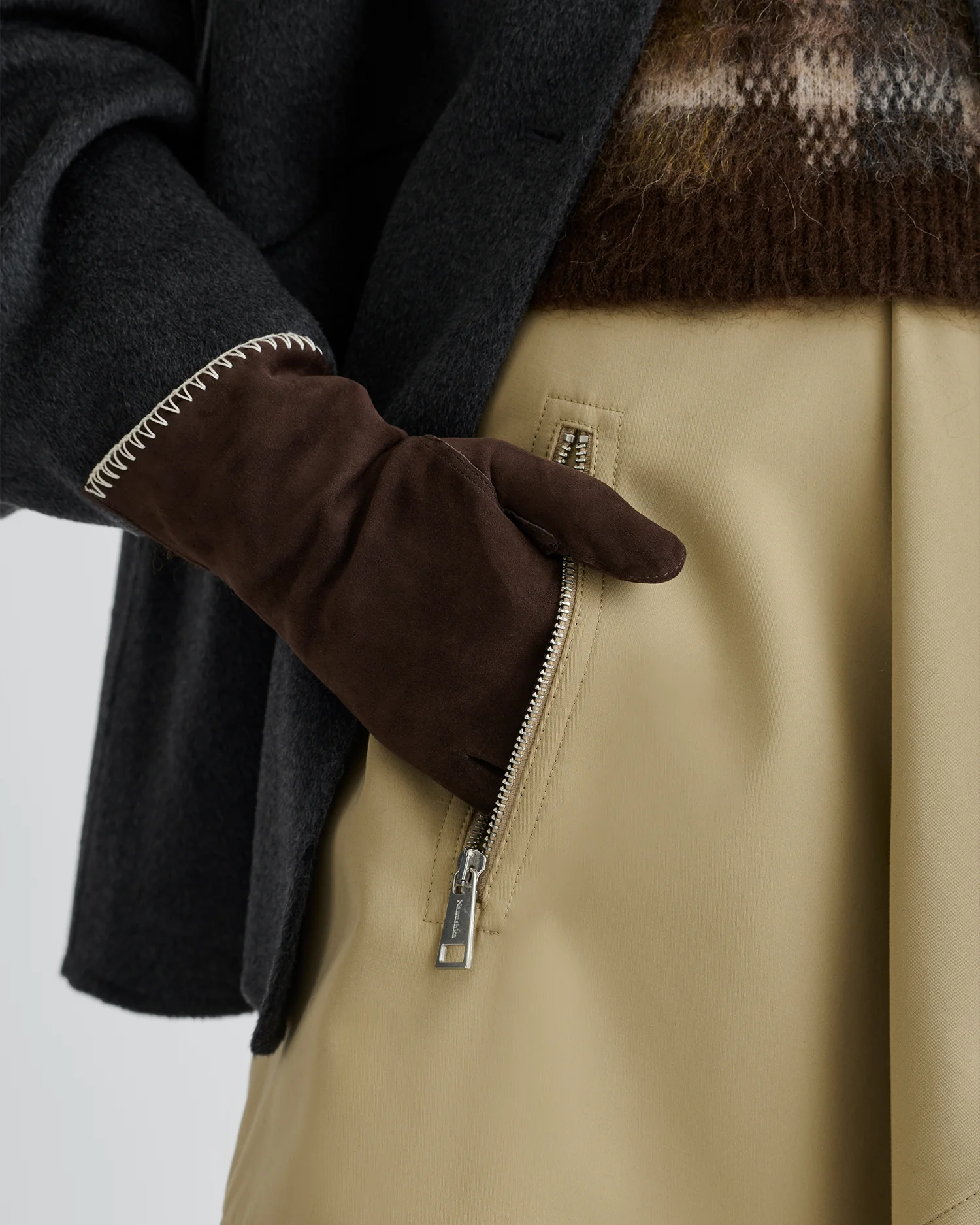 Areli - Gloves - Dark Brown/Creme - Image 2
