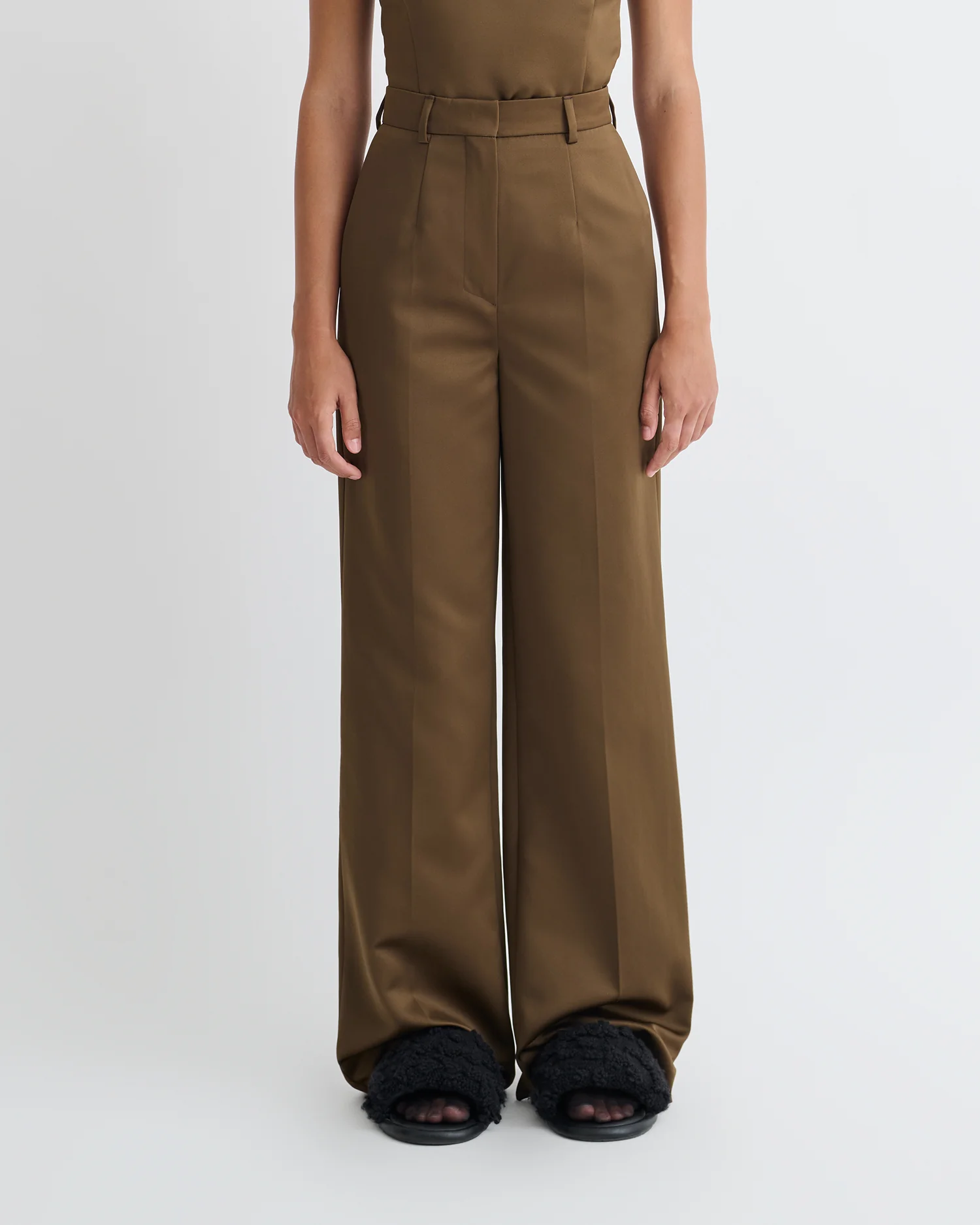 Franny - Structured pants - Wood - Image 5