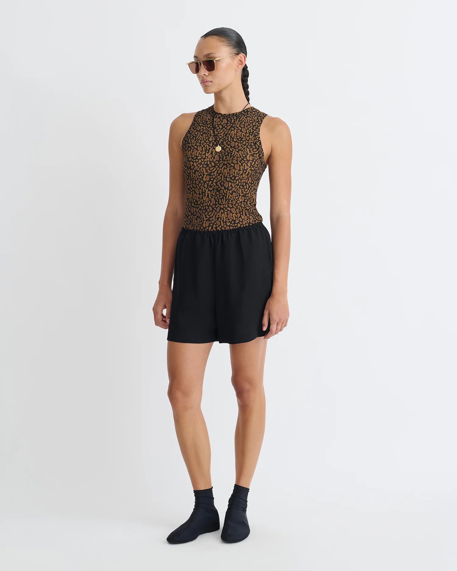 Dylla - Relaxed shorts - Black - Image 2