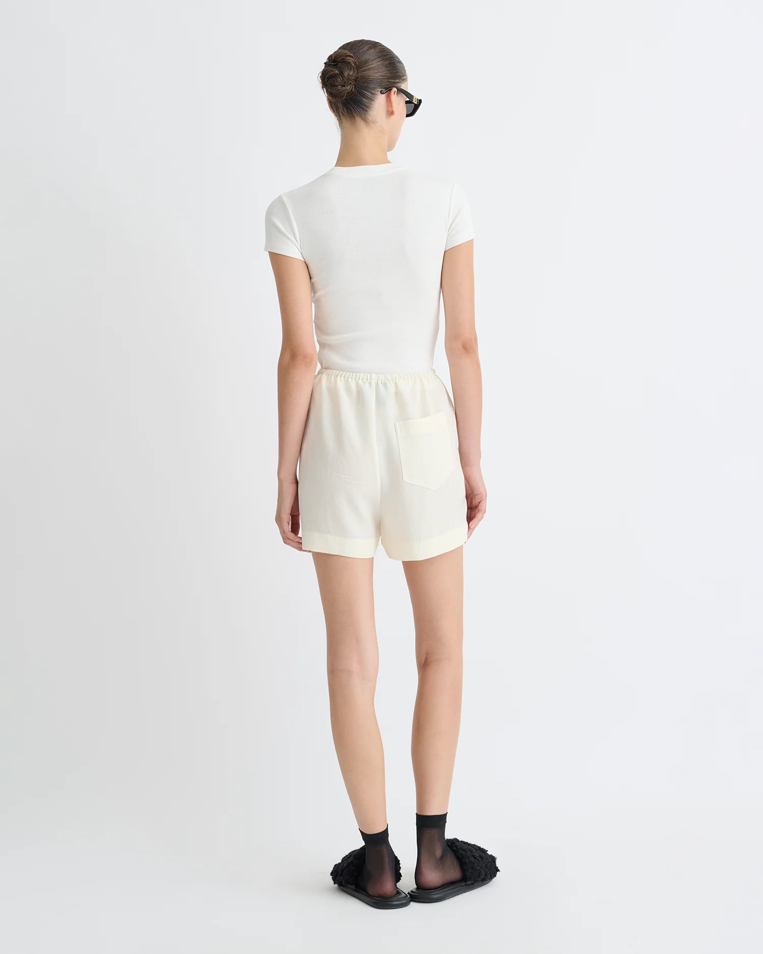 Dylla - Relaxed shorts - Creme - Image 3