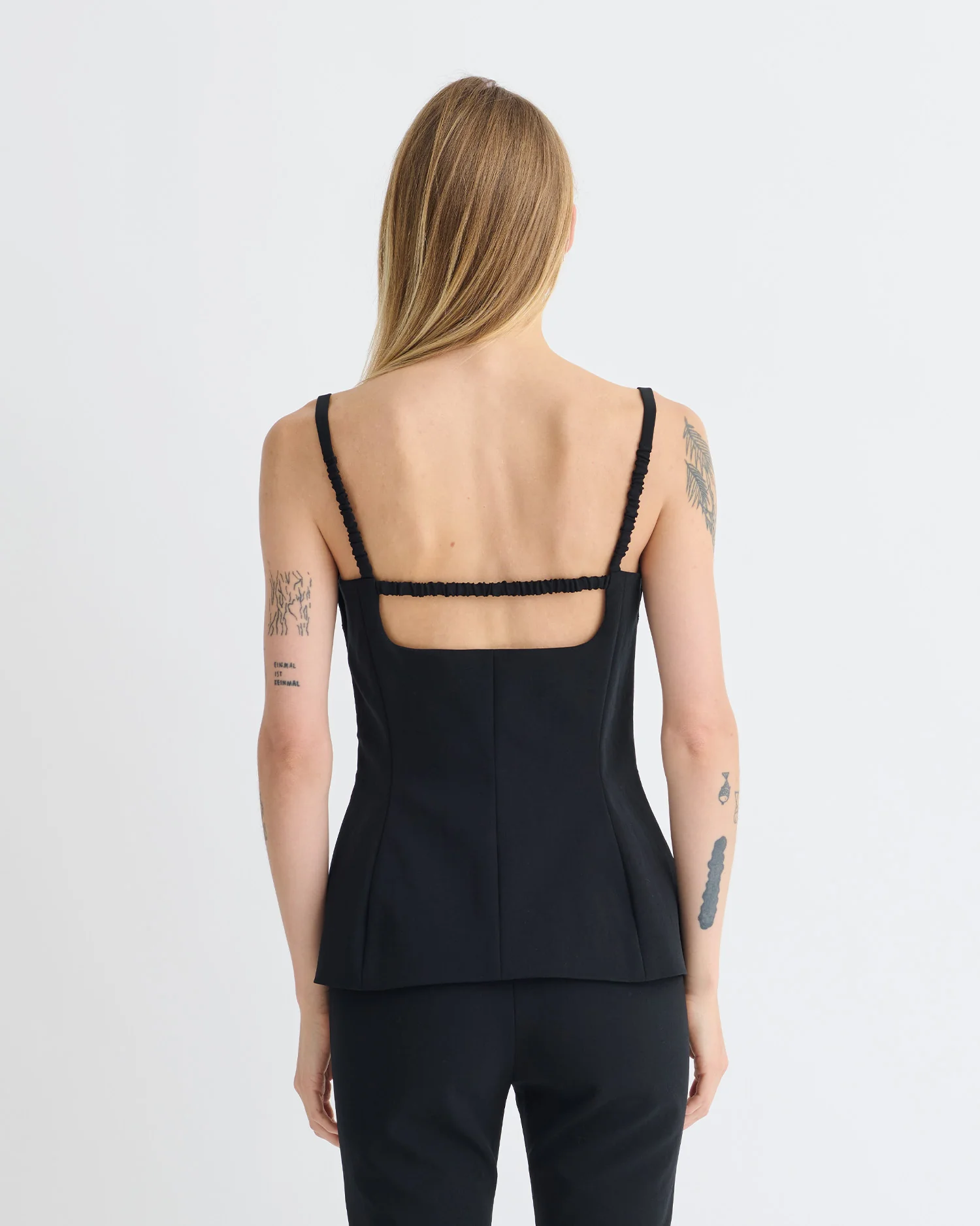 Laree - Structured top - Black - Image 2