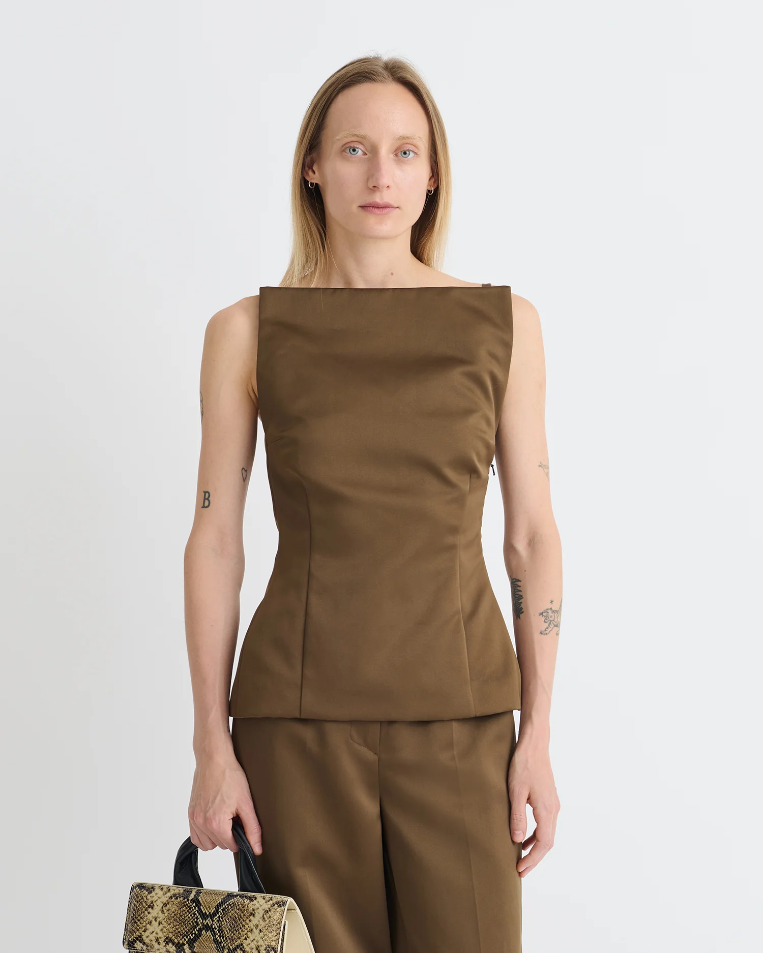 Laree - Structured top - Wood - Image 2