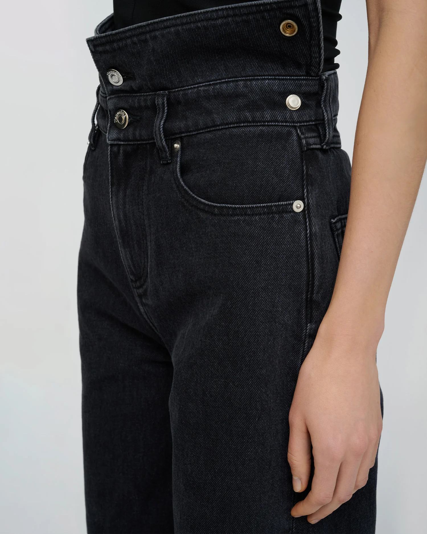 Akiva - Jeans - Washed Black - Image 3