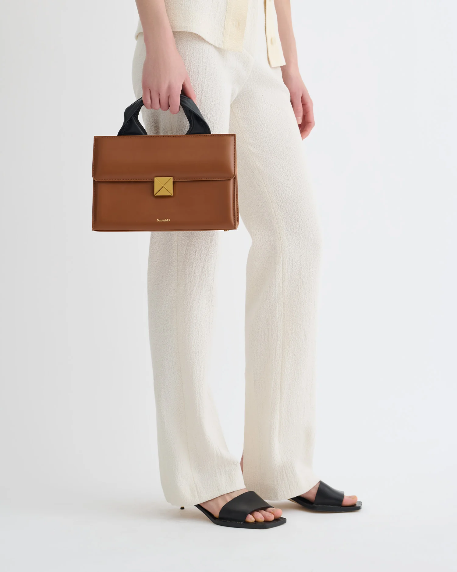 The SANDI Lock - Top handle bag - Tan - Image 7